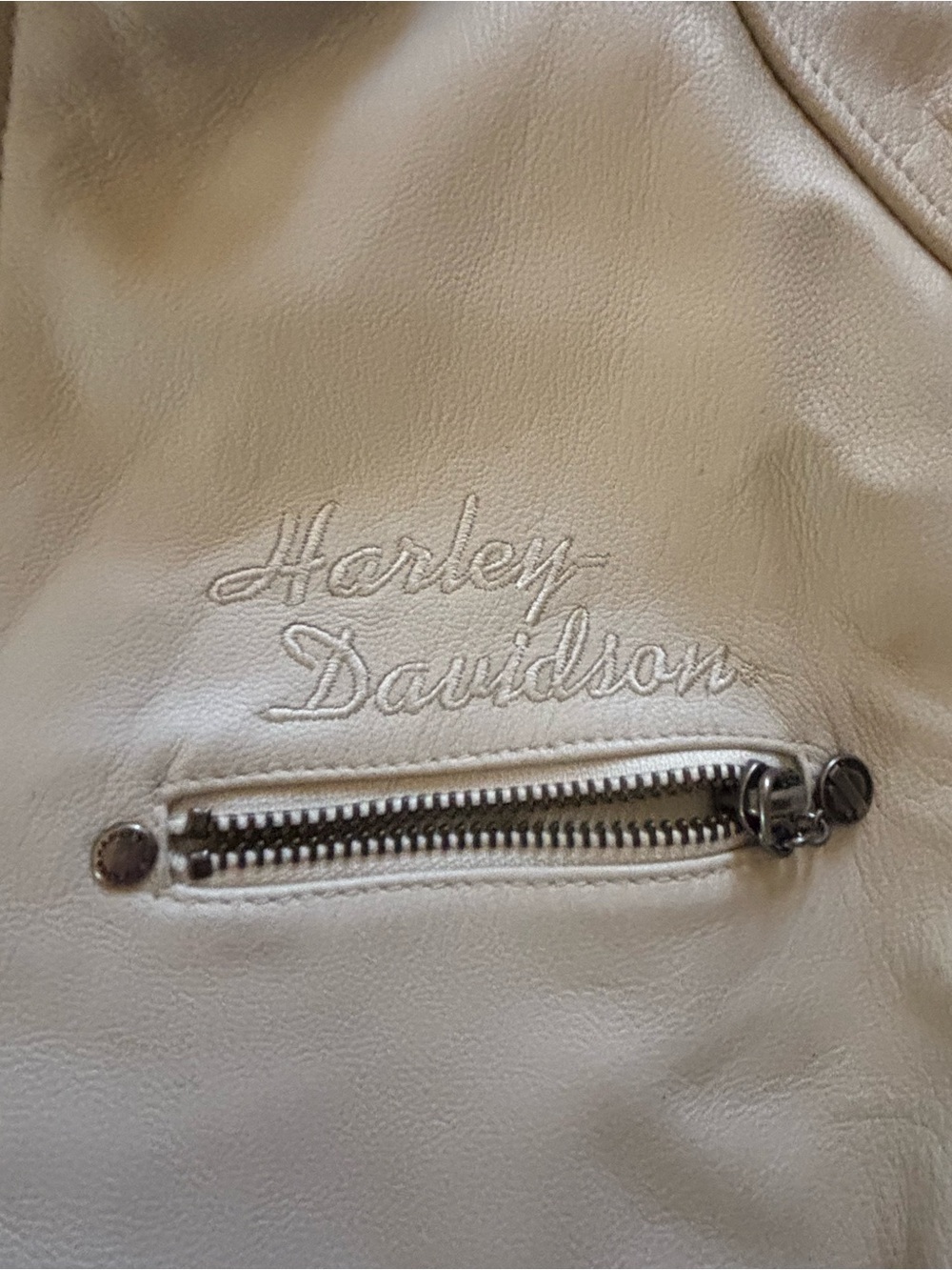 RARE Harley-Davidson Cream Leather Jacket & matching Chaps w/ Embroidered Eagle - Picture 6 of 10
